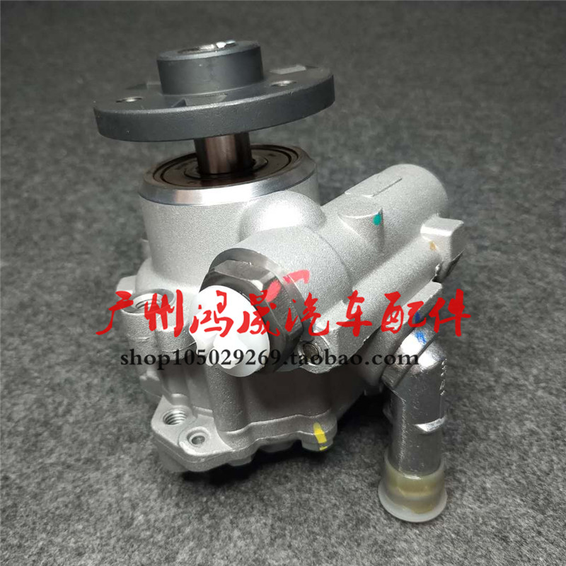 5系E60E90E92E39E46E87E53方向机520转向525 528助力泵530LI