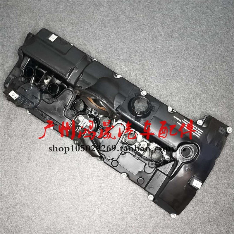 适用宝马1系E81E82E87E88 125i 128i 130i X5E70气门室盖汽缸盖罩