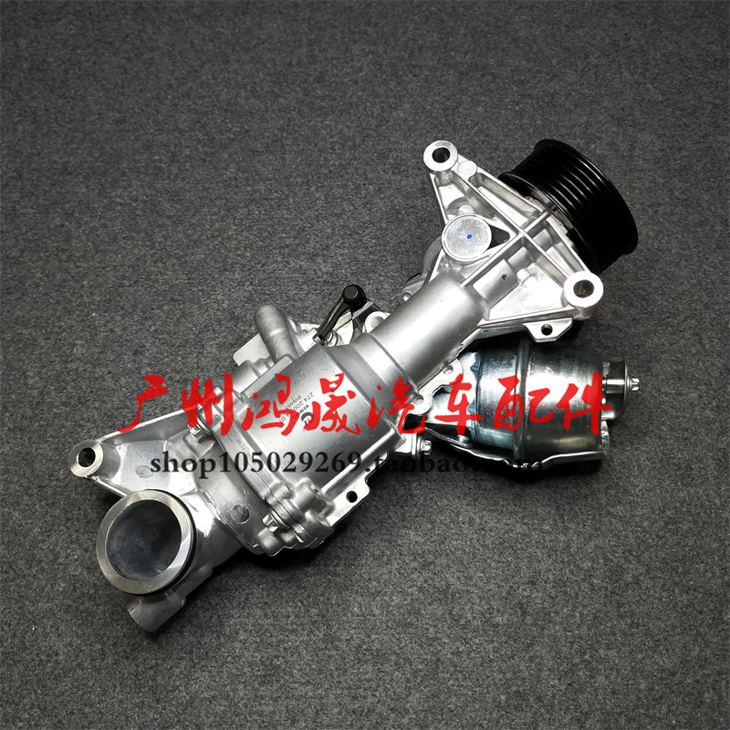 适用奔驰W204W205W212C180C200C260C300C350E200E250E300冷却水泵