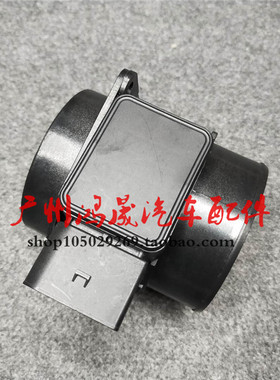 奔驰W170 W202 W203 W208 W210进气C180空气流量计C200传感器E200