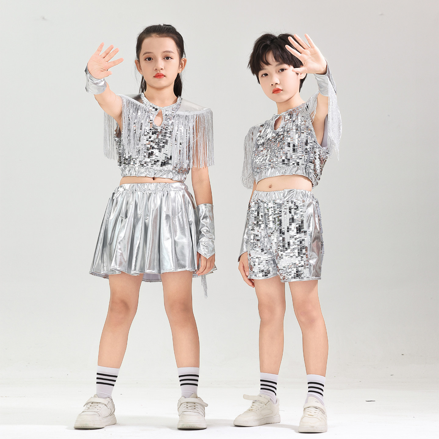 儿童AI亮片机器人爵士舞演出服
