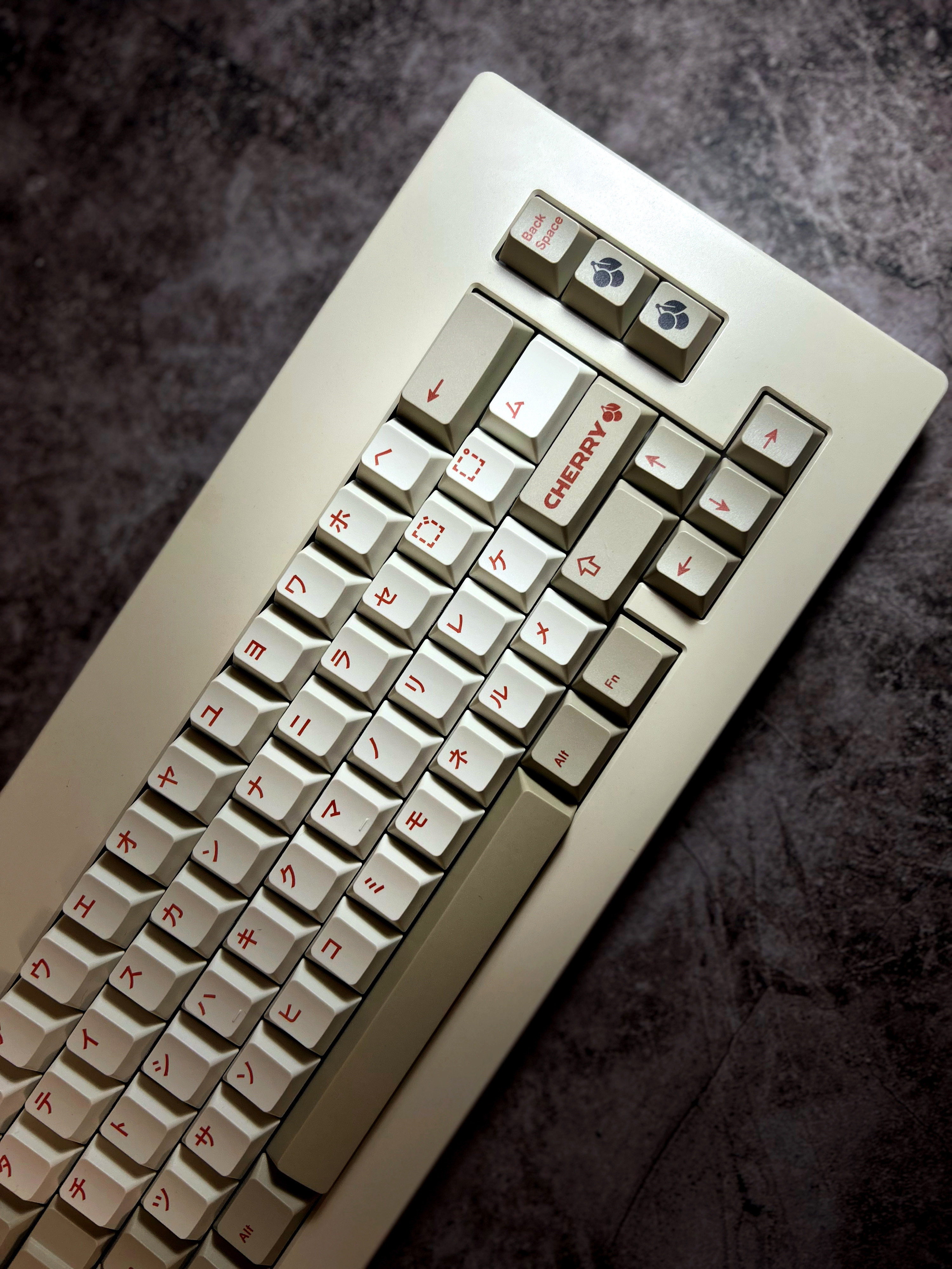 U9 L9 RETRO CUSTOM KEYBOARD PBT SUBLIMATION ORIGINAL FACTORY HEIGHT KEYCAPS RUSSIAN JAPANESE ROOT SPLIT SPACES