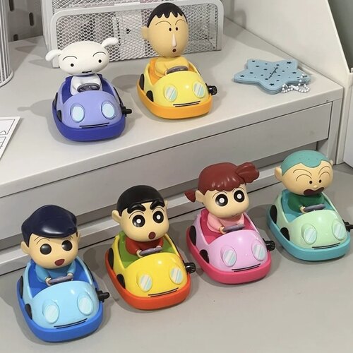 正版蜡笔小新碰碰车盲盒光动潮玩动漫手办摆件送生日孩子公仔礼物