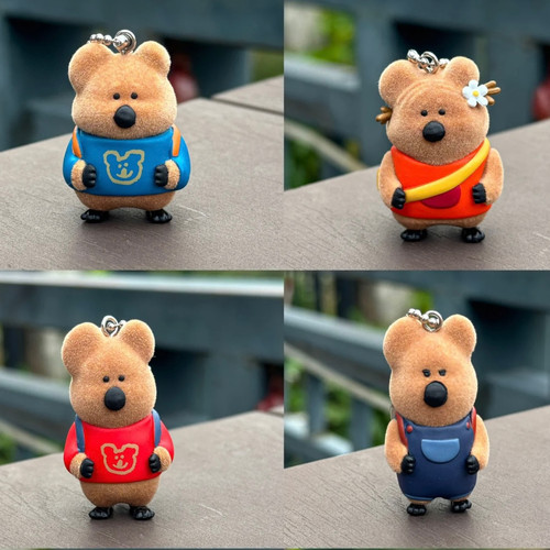 正版Dinotaeng呆萌町植绒挂件柿子椒熊盲盒校园好友挂件公仔萌粒