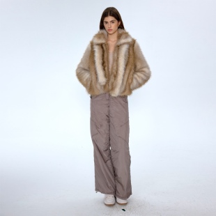 矜贵老钱松弛系皮草 CSFC仿狐狸毛质感提升显瘦秋冬仿皮草短外套