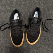 Skate 全黑啡底职业滑板中帮休闲百搭男女运动鞋 HNLY CLN复古经典