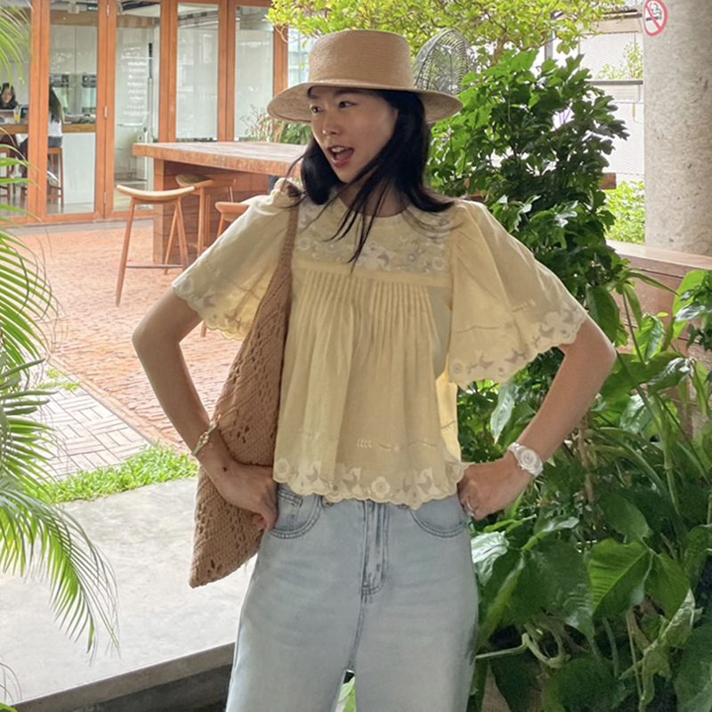 韩国东大门复古民族风刺绣花卉短袖系带棉麻上衣娃娃衬衫女夏小衫