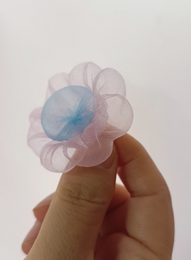 日系首饰系列欧根纱可爱超仙小众泡泡花空气感八瓣粉色小花朵胸针