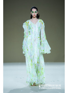 VAN SUNSUN上善2025夏季|鸢尾时光100桑蚕丝连衣裙