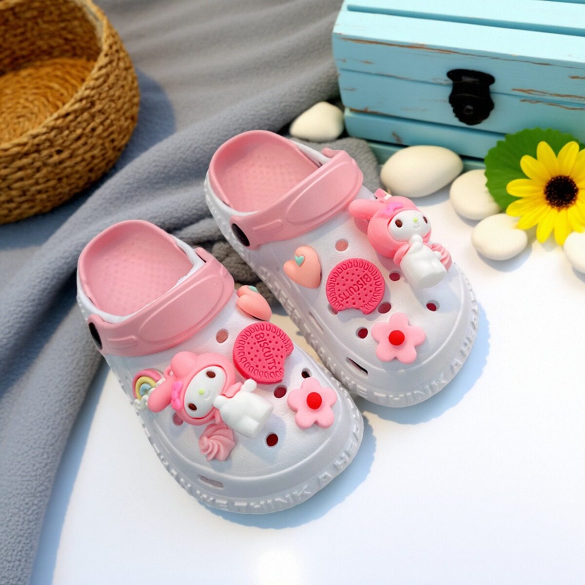 女童拖鞋外穿时尚儿童夏季潮牌洞洞鞋防滑防臭女孩网红韩系沙滩鞋,童鞋/婴儿鞋/亲子鞋,儿童洞洞鞋,淘宝优惠券,粉丝福利购,淘宝优惠卷