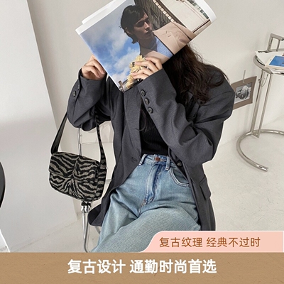 女士简约百搭西装上衣