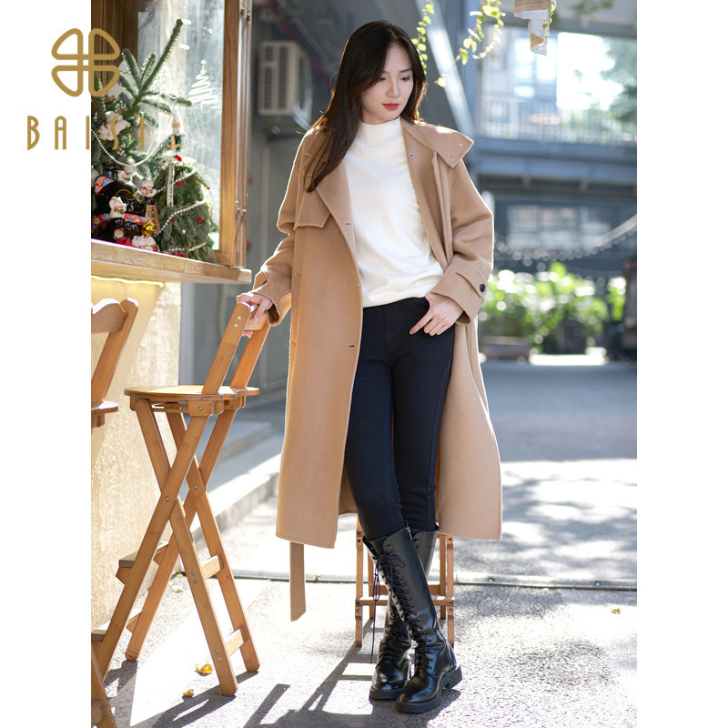 百丝英伦风高级感长袖外套2023冬季新品立领宽松绑带毛呢大衣女