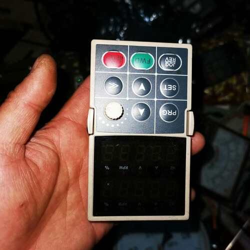 议价伟创变频器面板 KB21A可维修