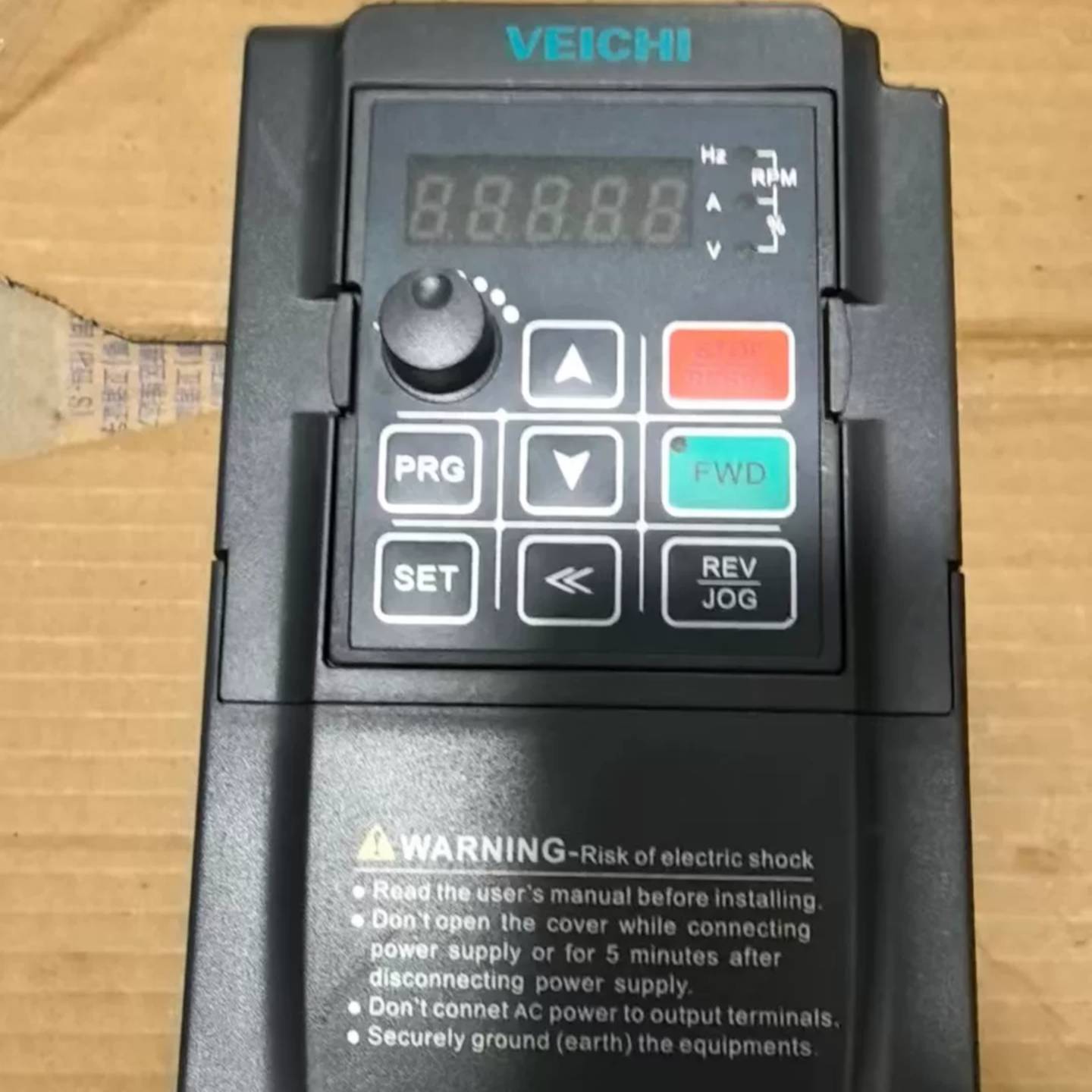 可维修伟创变频器AC60E-S2-R75G 0.75KW 220V议价 - 实物图