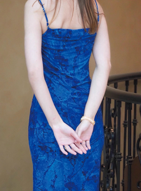 （清仓）sibleu法式小众设计丝绒植物印花修身显瘦连衣裙