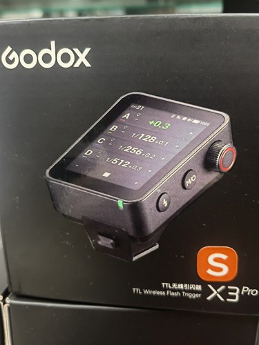 神牛Godox机顶闪光灯引闪器发射器X3pro佳能尼康索尼富士