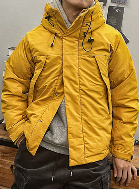 石头家 美式斜口袋军绿亮黄加厚冬季保暖中长工装宽松休闲羽绒服