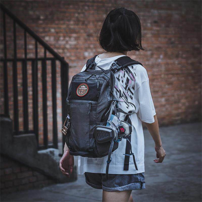 Liigear七肢桶日常通勤背包男女旅行战术双肩包18L户外快拆生存包