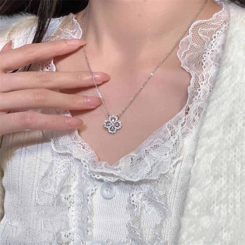 925纯银满钻四叶草项链女款2025新款潮轻奢小众设计高级感锁骨链