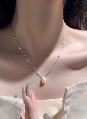 巴洛克珍珠项链女款2025新款轻奢小众高级感锁骨链生日礼物送女友