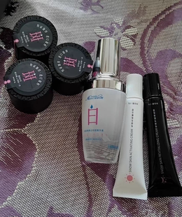 黑白支 霜 加快黑色素代谢皮肤越来越好 亮肤精华液