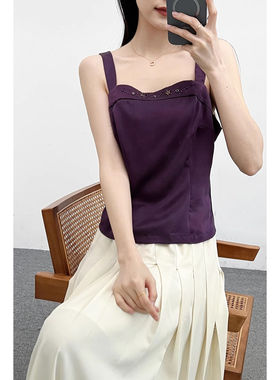 前后拼接设计 珠花装饰 凉感桑蚕丝+网面 透气吊带衫背心 C02723