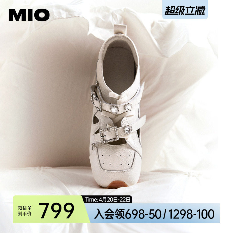 MIO米奥芭蕾运动玛丽珍2026春新款闪钻绑带女阿甘舞鞋裂纹皮单鞋