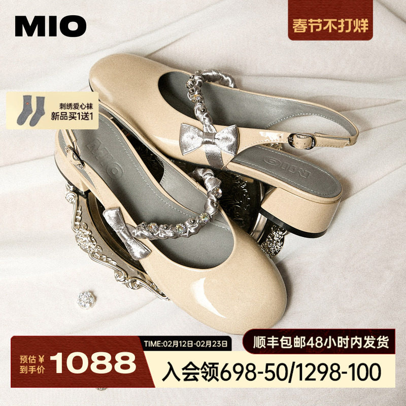 MIO米奥时装凉鞋女2026夏季新款蝴蝶结水钻纽带圆头后空中跟单