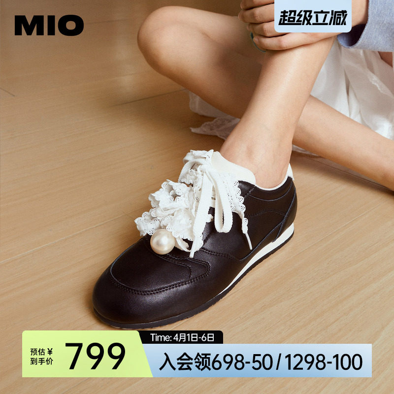 MIO米奥蕾丝德训鞋2026春季新款薄底珍珠单鞋运动鞋芭蕾皮鞋女鞋