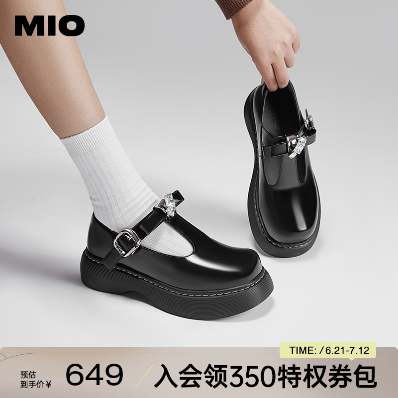 MIO米奥秋季闪钻蝴蝶玛丽珍女鞋