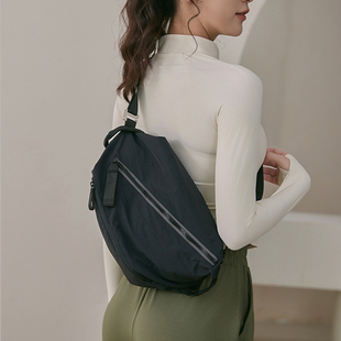 2025新款双肩包女Fast Track2.0健身瑜伽斜挎包普拉提防水单肩包