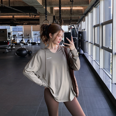 宽松显瘦健身服大码胖mm跑步瑜伽上衣速干运动T恤女长款连帽罩衫