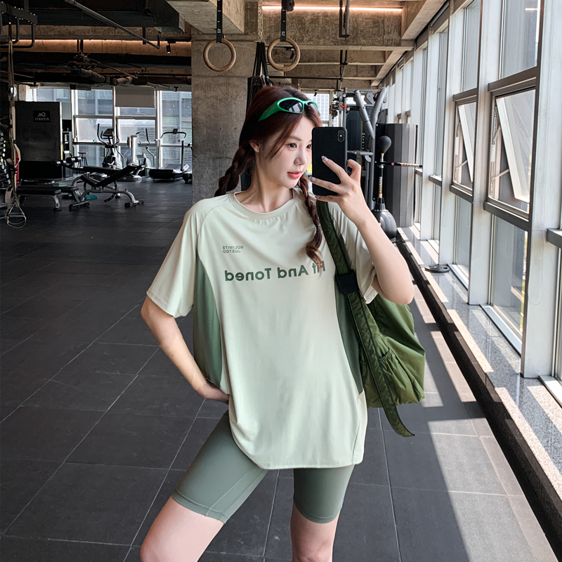 显瘦宽松大码胖mm女健身服瑜伽服上衣速干衣跑步字母拼接运动T恤