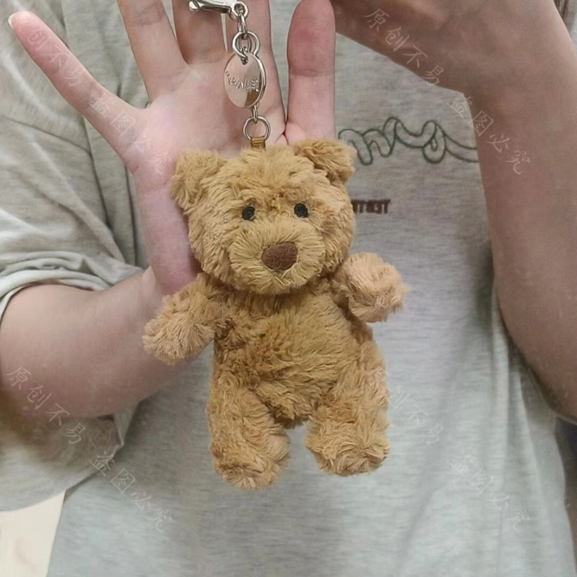 英国巴塞罗熊包包挂饰钥匙扣毛绒玩偶可爱挂件毕业礼物情人女朋友