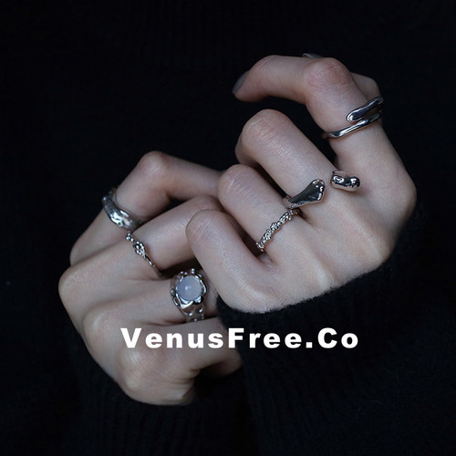 重磅巨好搭!s925纯银暗黑戒指