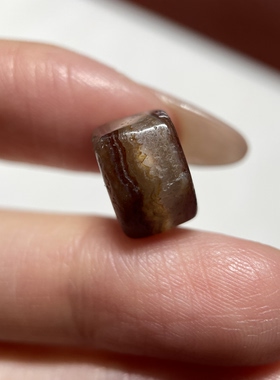 百年糖色老药师玛瑙六棱单珠10.5mm 大孔道念珠手串多宝配珠 1621