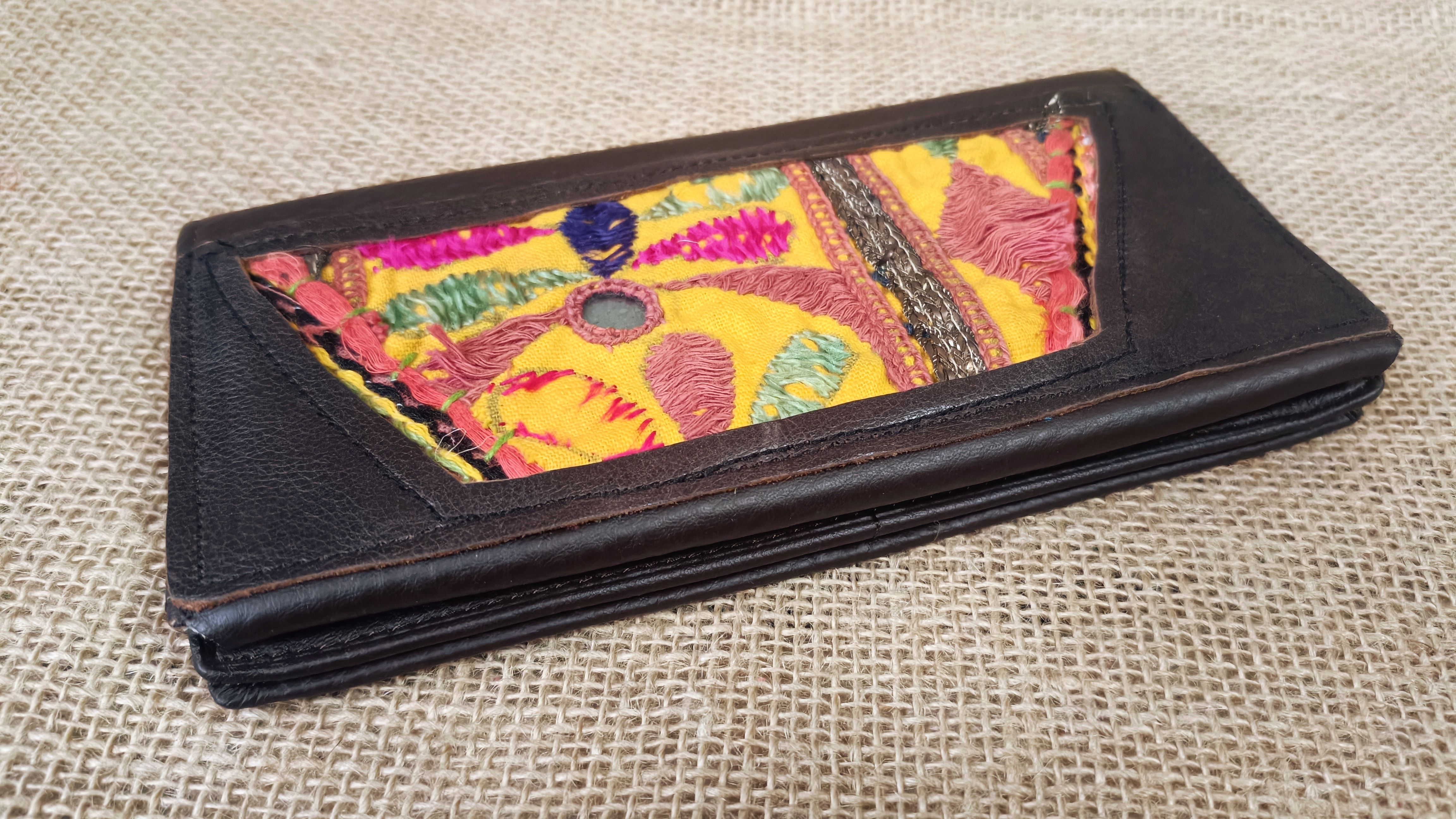 谜篱原创手工刺绣钱包女款2025简约薄款荔枝纹头层牛皮钱夹