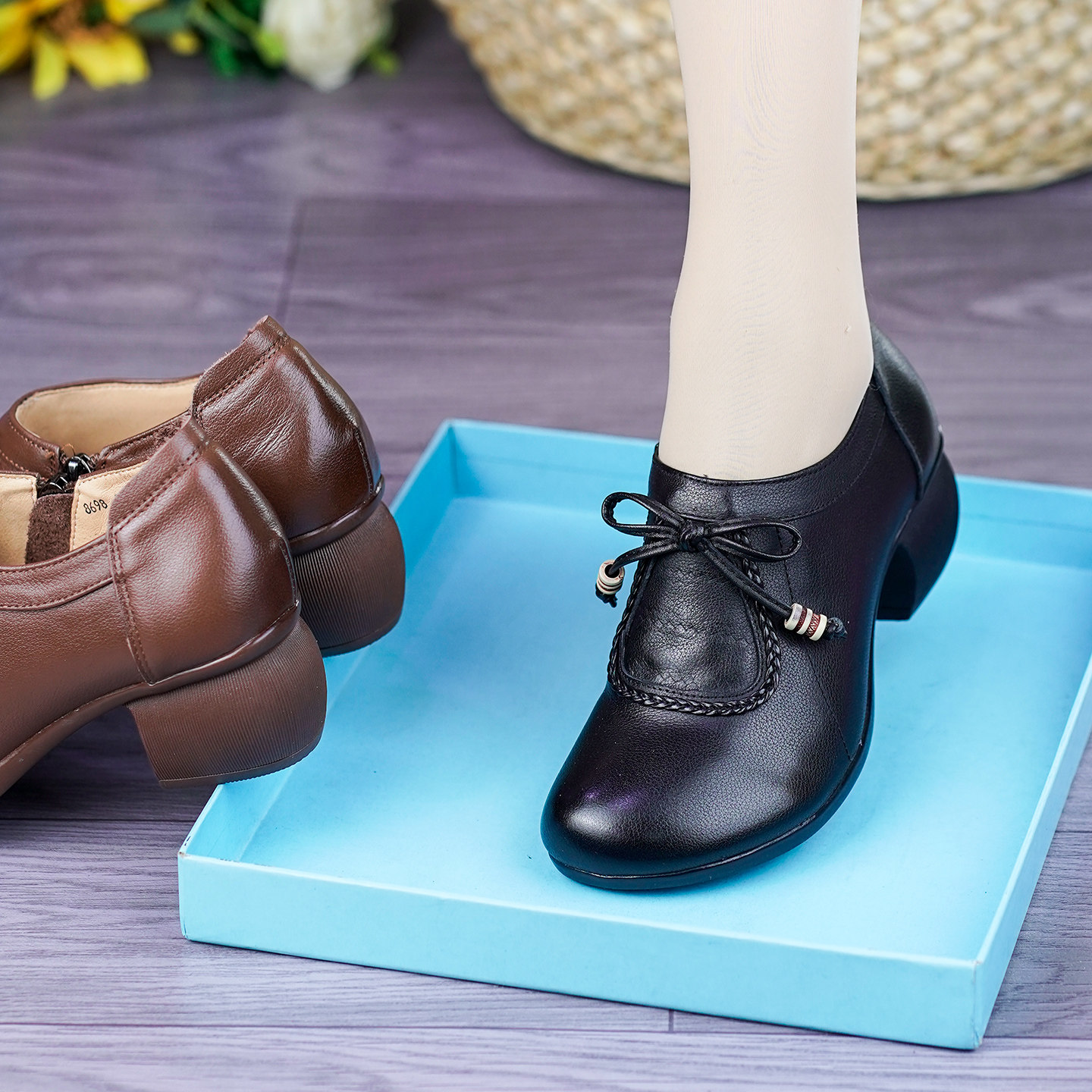 真皮粗跟深口单鞋女2026春季新款软底软面圆头民族风跳舞妈妈鞋女