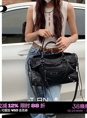 【简着】复古铆钉机车包ABG辣妹包 高级感大容量单肩手提斜挎包