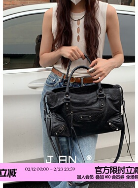 【简着】复古铆钉机车包ABG辣妹包 高级感大容量单肩手提斜挎包