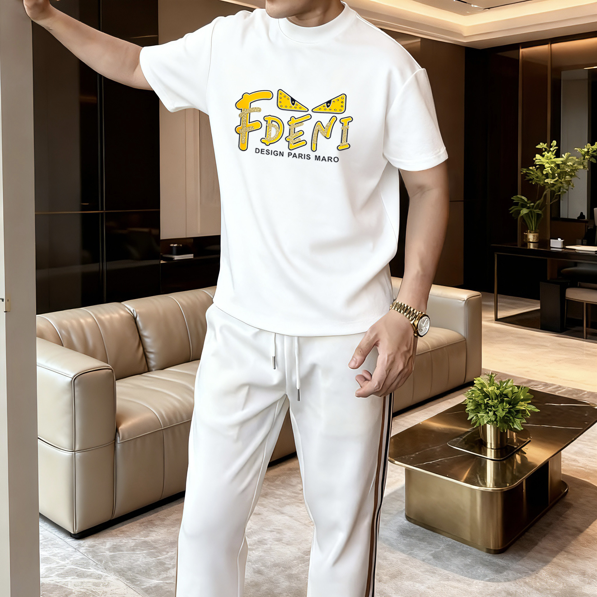 2025秋冬款休闲网红简约印花烫钻圆领男士打底厚半袖加绒短袖T恤