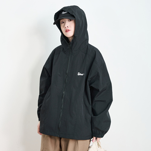春秋薄款户外休闲连帽防泼水冲锋衣外套女宽松夹克黑色中性外套潮
