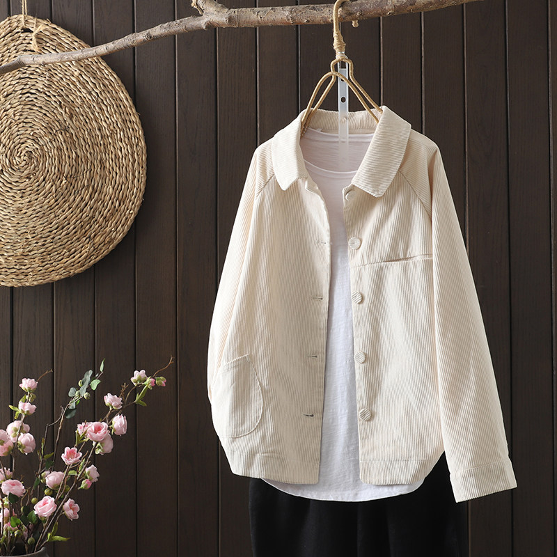 2026秋冬新款文艺全棉灯芯绒面料翻领开襟米白长袖厚外套女