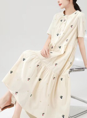 法式短袖碎花连衣裙女夏2026新款公主风显瘦a字裙设计感休闲长裙