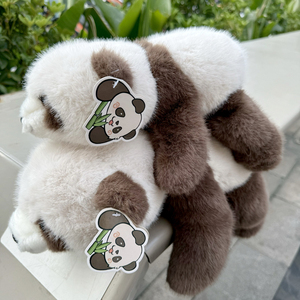 趴款摇摆熊猫公仔成都基地纪念品