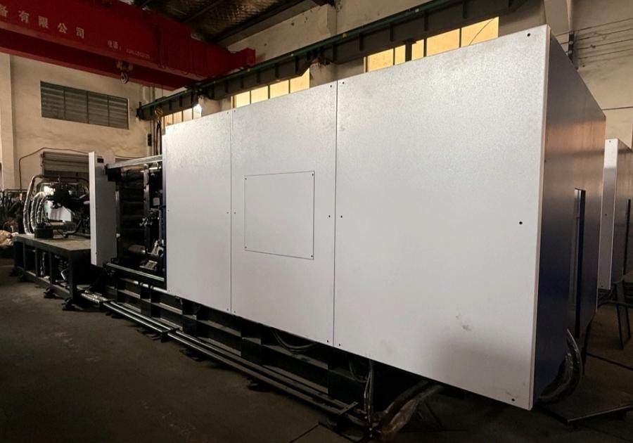 2月4日宁波典威注射成型机（规格型号：DW-700）网络拍卖公告