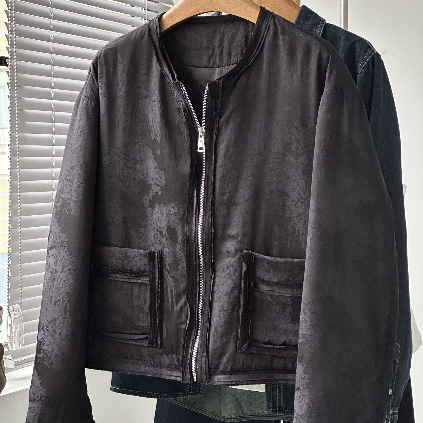 欧货设计感精致提花国风天丝羊毛夹棉外套女贵妇棒球棉服洋气夹克