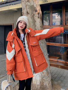 派克冲锋衣羽绒服女加肥大码胖mm200斤宽松新款收腰时尚拼色外套