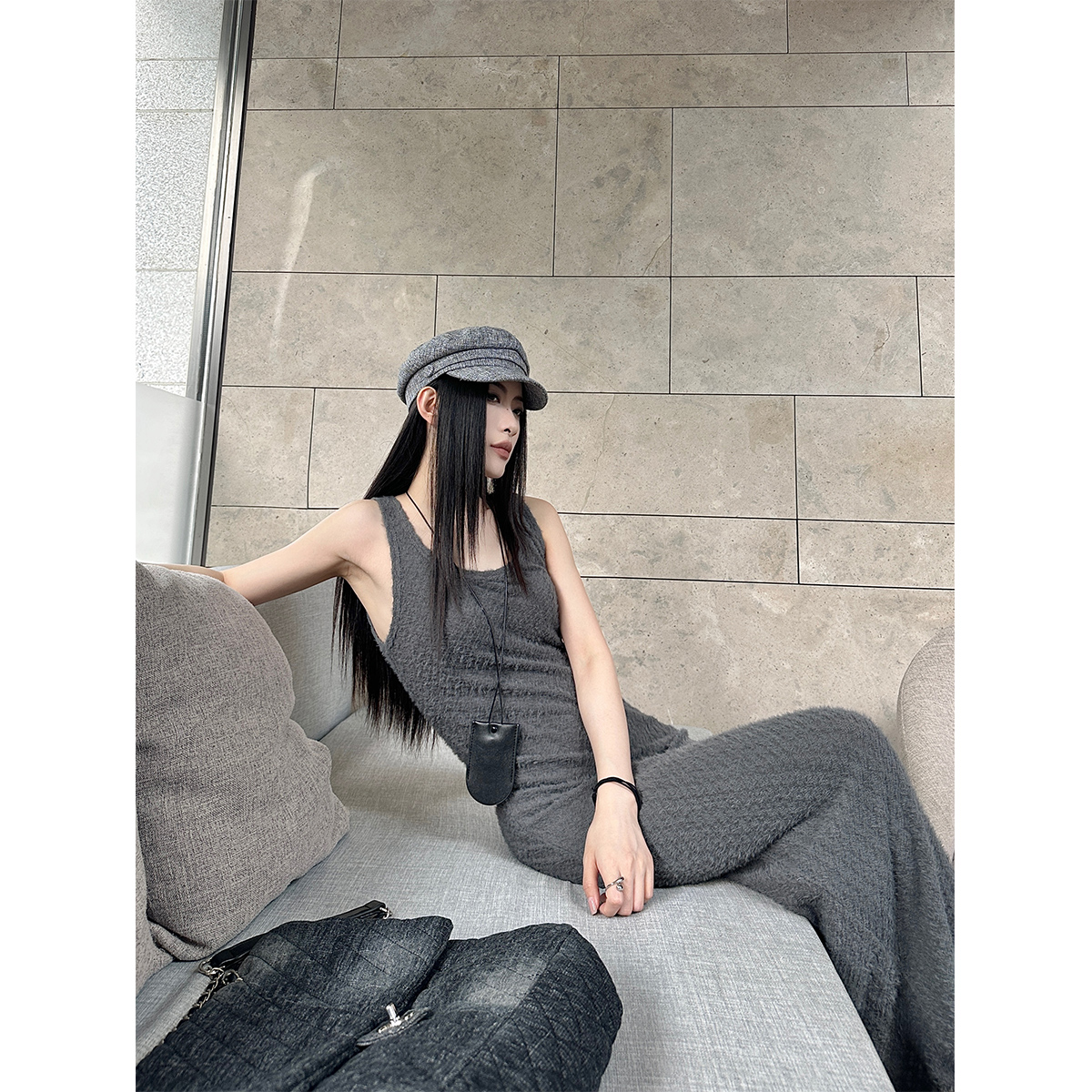 PAPERLLL辛间秋季新品U领背心毛毛连衣裙女秋季直筒休闲时尚长裙