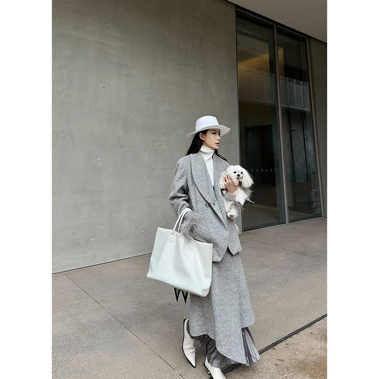 PAPERLLL辛间 剧院帷幕 鸵鸟毛袖羊毛西装拼接鱼尾裙女时尚套装